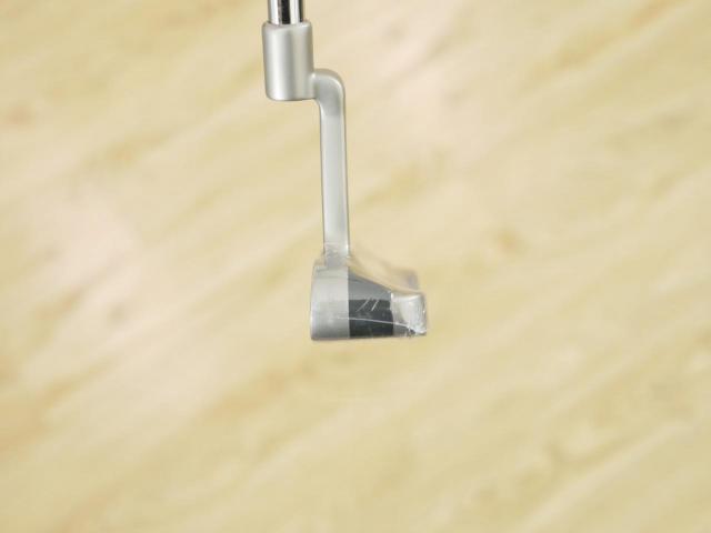 Putter : All : **ของใหม่ ยังไม่แกะพลาสติก** พัตเตอร์ Odyssey Microhinge #1 (รุ่นล่าสุด ปี 2025) ยาว 34 นิ้ว