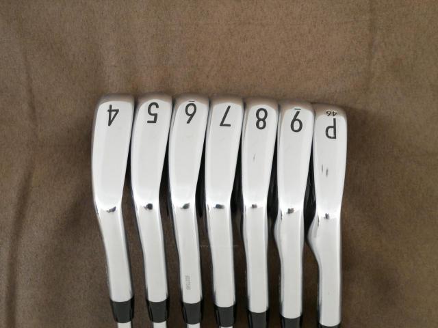 Iron set : Titleist : ชุดเหล็ก Titleist T100 Forged (รุ่นปี 2020) มีเหล็ก 4-Pw (7 ชิ้น) ก้านเหล็ก NS Pro 880 AMC Flex R