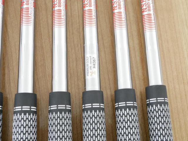 Iron set : Titleist : ชุดเหล็ก Titleist T100 Forged (รุ่นปี 2020) มีเหล็ก 4-Pw (7 ชิ้น) ก้านเหล็ก NS Pro 880 AMC Flex R