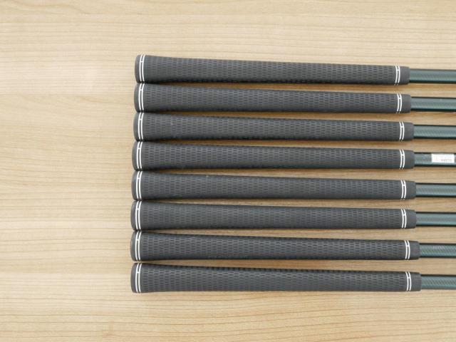 Iron set : Tourstage : **มีตำหนิ** ชุดเหล็ก Tourstage PHYZ (ซีรี่ย์ท๊อป ใบใหญ่ ตีง่าย ไกล) มีเหล็ก 5-Pw,Aw,Sw (8 ชิ้น) ก้านกราไฟต์ Flex R
