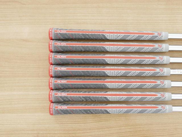 Iron set : Titleist : ชุดเหล็ก Titleist T100 Forged (รุ่นปี 2020) มีเหล็ก 5-Pw,50 (7 ชิ้น) ก้านเหล็ก AMT Tour White S200