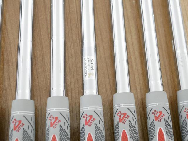 Iron set : Titleist : ชุดเหล็ก Titleist T100 Forged (รุ่นปี 2020) มีเหล็ก 5-Pw,50 (7 ชิ้น) ก้านเหล็ก AMT Tour White S200