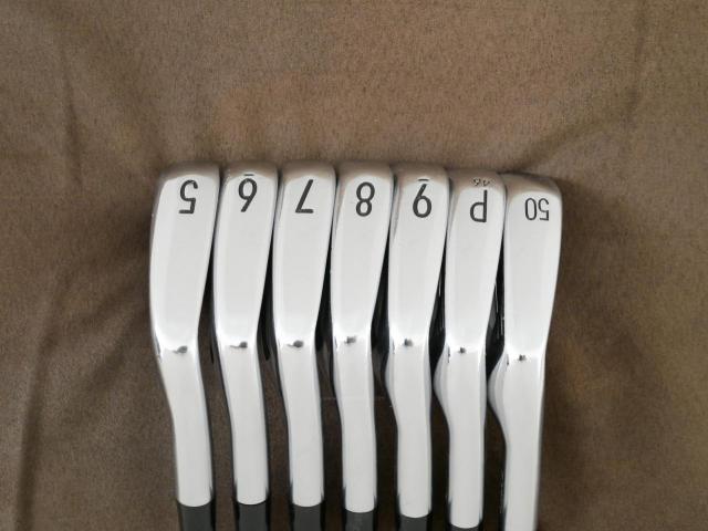 Iron set : Titleist : ชุดเหล็ก Titleist T100 Forged (รุ่นปี 2020) มีเหล็ก 5-Pw,50 (7 ชิ้น) ก้านเหล็ก AMT Tour White S200