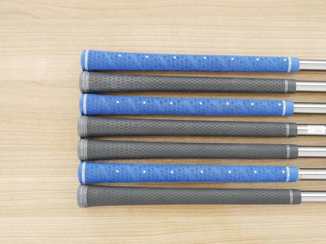 Iron set : Taylormade : ชุดเหล็ก Taylormade Gloire Forged (รุ่นท๊อปสุด Japan Spec.) มีเหล็ก 5-Pw,Aw (7 ชิ้น) ก้านกราไฟต์ Flex R