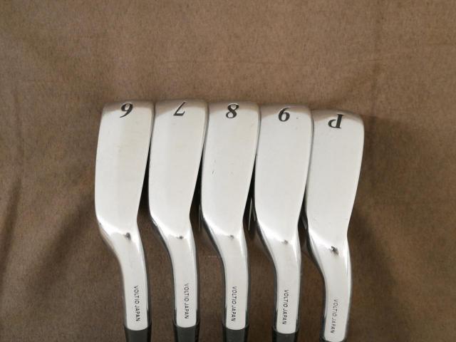 Iron set : Katana : ชุดเหล็ก Katana Voltio II Hi Aerospace (ใบใหญ่ ตีง่าย หน้าเด้งสุดๆๆๆ) มีเหล็ก 6-Pw (5 ชิ้น) ก้าน Tour AD VT-5 Flex R