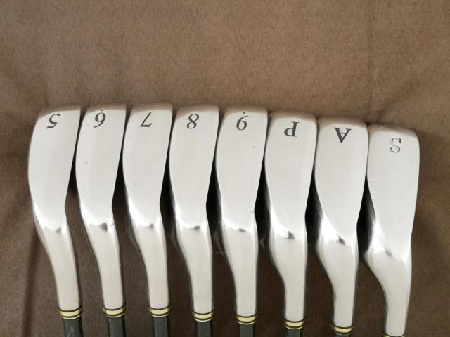 Iron set : XXIO : ชุดเหล็ก XXIO Prime 7 (รุ่นท๊อปสุด ตีง่าย ไกล) มีเหล็ก 5-Pw,Aw,Sw (8 ชิ้น) ก้านกราไฟต์ SP-700 Flex R