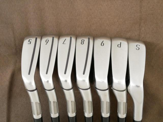 Iron set : Taylormade : ชุดเหล็ก Taylormade Stealth (ออกปี 2022 Japan Spec.) มีเหล็ก 5-Pw,Sw (7 ชิ้น) ก้านกราไฟต์ Mitsubishi Tensei TM60 Flex S