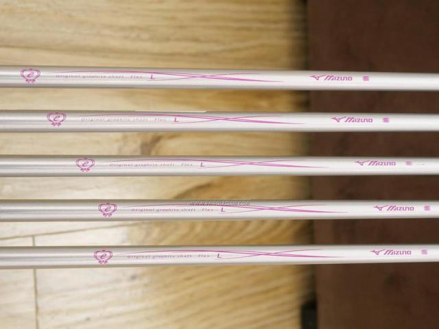 Lady club : All : ชุดเหล็ก Mizuno Efil (ตีง่าย) มีเหล็ก 7-Pw,Sw (5 ชิ้น) ก้านกราไฟต์ Flex L