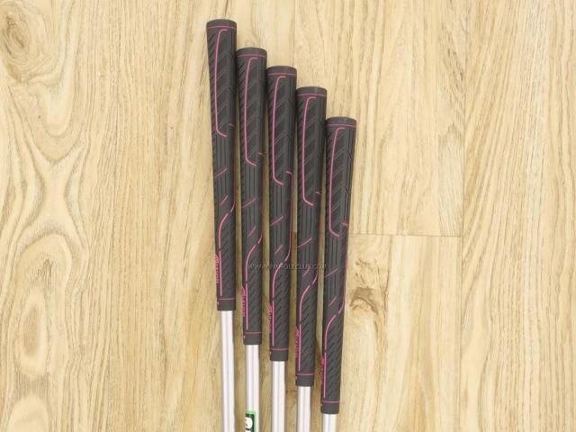Lady club : All : ชุดเหล็ก Mizuno Efil (ตีง่าย) มีเหล็ก 7-Pw,Sw (5 ชิ้น) ก้านกราไฟต์ Flex L