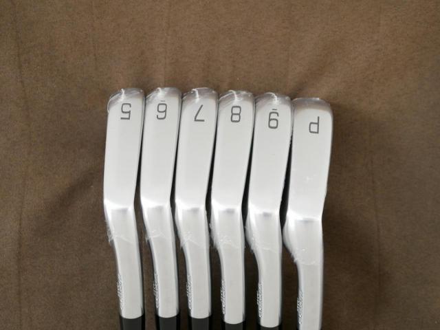 Iron set : Mizuno :  **ของใหม่ ยังไม่แกะพลาสติก**ชุดเหล็ก Mizuno MX Forged Pro (ปี 2025 นุ่มมากๆ หายาก) มีเหล็ก 5-Pw (6 ชิ้น) ก้านเหล็ก NS Pro Modus 115 Flex S