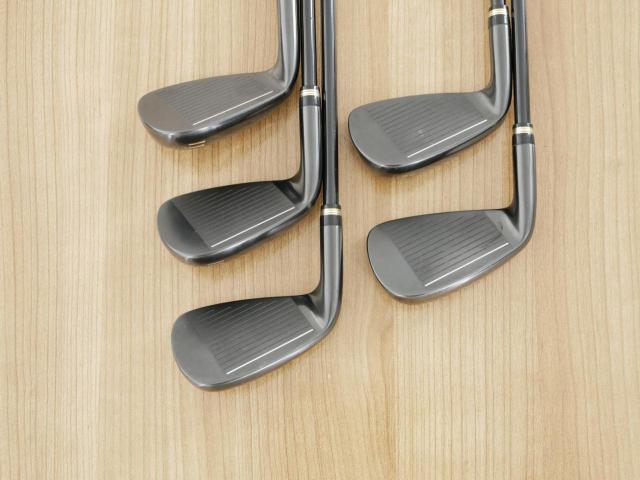 Iron set : Honma : ชุดเหล็ก Honma Beres 09 Forged Black (รุ่นล่าสุด ออกปี 2024 สวยมากๆ) มีเหล็ก 7-11 (5 ชิ้น เทียบเท่า 6-Pw) ก้าน ARMRQ FX Light Flex R