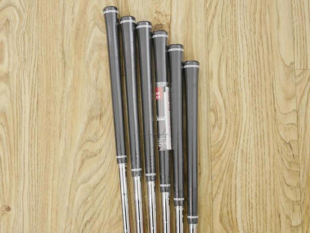 Iron set : Titleist : **ของใหม่ ยังไม่แกะพลาสติก** ชุดเหล็ก Titleist T150 Forged (รุ่นล่าสุด ออกปี 2023 นุ่ม แน่น คม) มีเหล็ก 5-Pw (6 ชิ้น) ก้านเหล็ก NS Pro Modus 120 Flex S 