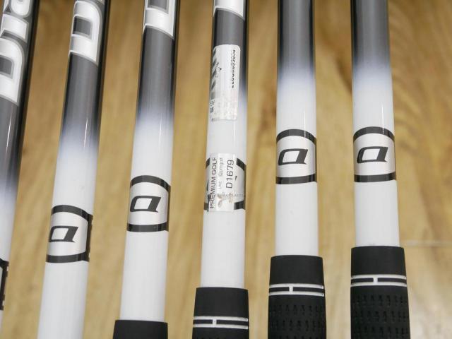 Iron set : Callaway : ชุดเหล็ก Callaway APEX DCB Forged (ปี 2022) มีเหล็ก 5-Pw (6 ชิ้น) ก้านกราไฟต์ Mitsubishi Diamana 55 Flex R