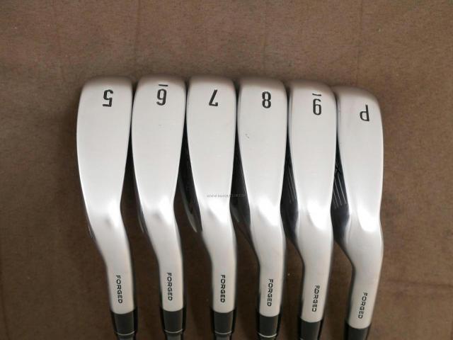 Iron set : Callaway : ชุดเหล็ก Callaway APEX DCB Forged (ปี 2022) มีเหล็ก 5-Pw (6 ชิ้น) ก้านกราไฟต์ Mitsubishi Diamana 55 Flex R