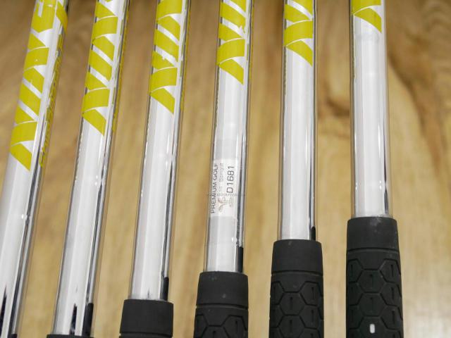 Iron set : Callaway : ชุดเหล็ก Callaway APEX Pro Forged (ออกปี 2016) มีเหล็ก 5-Pw (6 ชิ้น) ก้านเหล็ก Shimada NINE Flex R