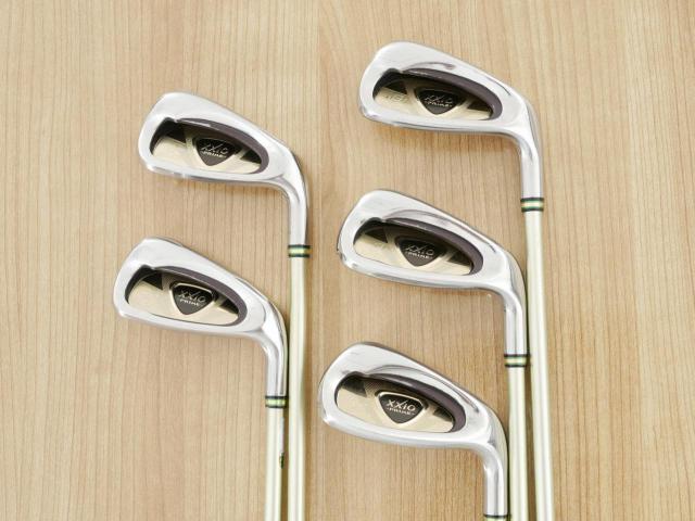 Iron set : XXIO : ชุดเหล็ก XXIO Prime 8 (รุ่นท๊อปสุด ออกปี 2015 ตีง่าย ไกล) มีเหล็ก 6-Pw (5 ชิ้น) ก้านกราไฟต์ SP-800 Flex R