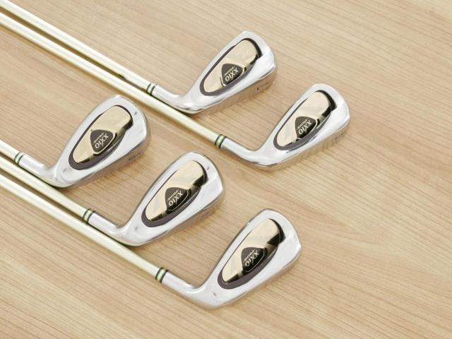 Iron set : XXIO : ชุดเหล็ก XXIO Prime 8 (รุ่นท๊อปสุด ออกปี 2015 ตีง่าย ไกล) มีเหล็ก 6-Pw (5 ชิ้น) ก้านกราไฟต์ SP-800 Flex R