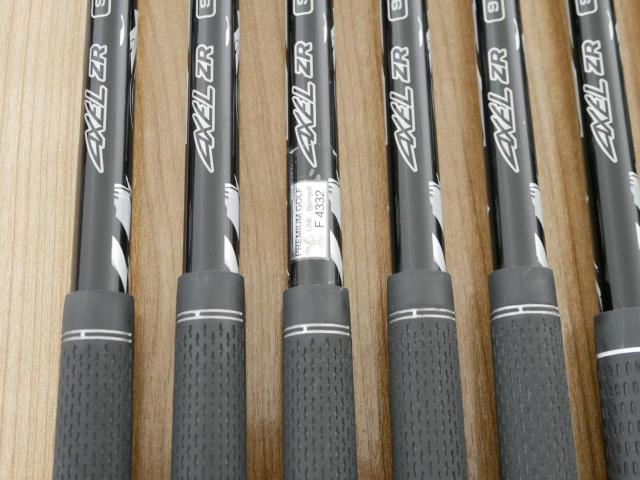 Iron set : Tsuruya : ชุดเหล็ก Tsuruya AXEL ZR HM (ปี 2019 หน้าเด้ง ตีไกลเว่อมากๆ ไกลกว่าเหล็กทั่วไป 2 เบอร์) มีเหล็ก 6-Pw,Aw,As,Sw (8 ชิ้น) ก้านกราไฟต์ FLex R