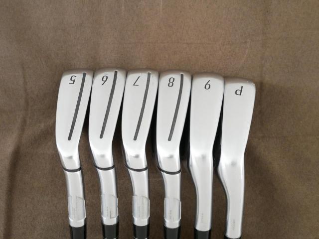 Iron set : Taylormade : ชุดเหล็ก Taylormade Qi (รุ่นล่าสุด ออกปี 2024 Japan Spec.) มีเหล็ก 5-Pw (6 ชิ้น) ก้านกราไฟต์ Mitsubishi Diamana TM60 Flex R