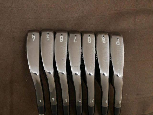Iron set : Callaway : ชุดเหล็ก Callaway APEX Pro Forged Black (ออกปี 2019) มีเหล็ก 4-Pw (7 ชิ้น) ก้านกราไฟต์ Mitsubishi MMT 95 Flex S