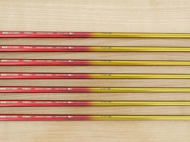 Iron set : Tsuruya : ชุดเหล็ก Tsuruya AXEL Gold Premium IV (รุ่นปี 2021 ของใหม่ 7 หมื่นกว่าบาท หน้าเด้งสุดๆ ไกลสุดๆๆ) มีเหล็ก 7-Pw,Aw,As,Sw (7 ชิ้น ครบเซ็ต) ก้านกราไฟต์ Flex R