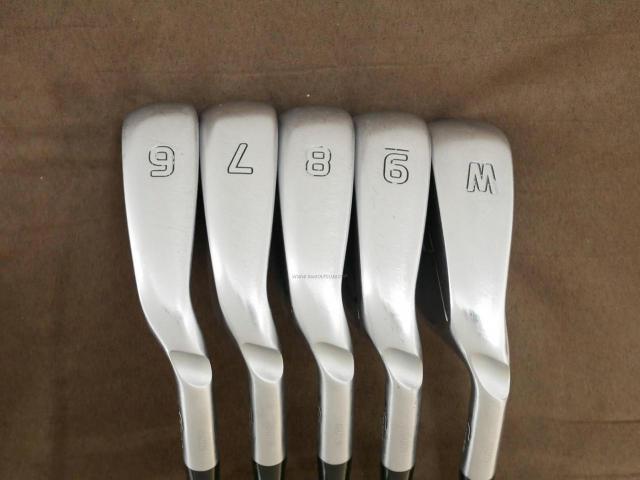 Iron set : Ping : ชุดเหล็ก Ping G700 (ปี 2019 Japan Spec. ใบใหญ่ ง่ายที่สุด ไกลที่สุดของ Ping) มีเหล็ก 6-Pw (5 ชิ้น) ก้านกราไฟต์ Ping ALTA J CB Flex S