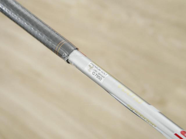 Wedge : Other : **ของใหม่ ยังไม่แกะพลาสติก** Wedge Katana Voltio Forged Loft 52 ก้านกราไฟต์ Fujikura Speeder 550 Wedge Flex