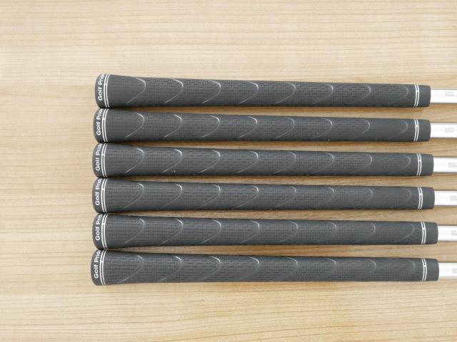 Iron set : Mizuno : ชุดเหล็ก Mizuno Pro 225 HMB Black Forged (ปี 2023 นุ่ม แน่น ระยะดี) มีเหล็ก 5-Pw (6 ชิ้น) ก้านเหล็ก Dynamic Gold 95 S200