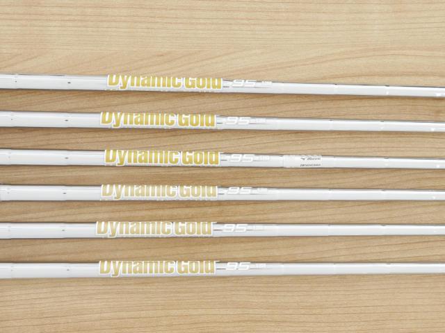 Iron set : Mizuno : ชุดเหล็ก Mizuno Pro 225 HMB Black Forged (ปี 2023 นุ่ม แน่น ระยะดี) มีเหล็ก 5-Pw (6 ชิ้น) ก้านเหล็ก Dynamic Gold 95 S200