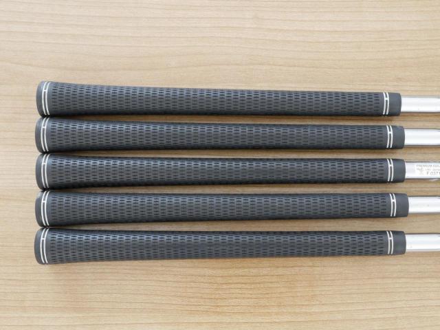 Iron set : XXIO : ชุดเหล็ก XXIO 7 (ตีง่ายมาก ไกล) มีเหล็ก 6-Pw (5 ชิ้น) ก้านเหล็ก NS Pro 920 Flex R