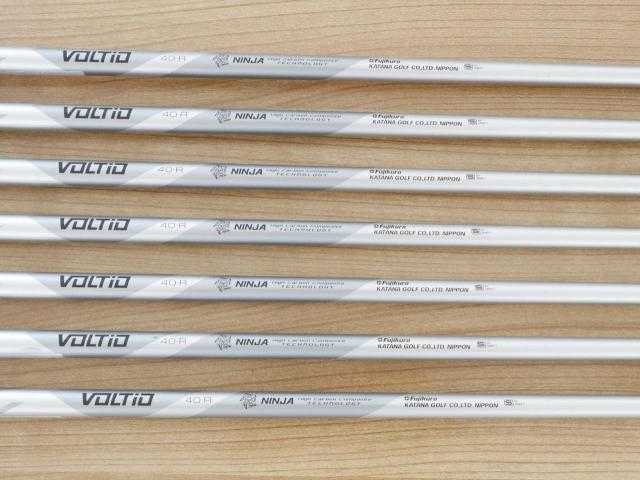 Iron set : Katana : ชุดเหล็ก Katana Voltio NINJA Model V (ปี 2020 หน้าเด้ง ตีไกล) มีเหล็ก 6-Pw,Aw,Sw (7 ชิ้น) ก้านกราไฟต์ Fujikura Voltio 40 Flex R