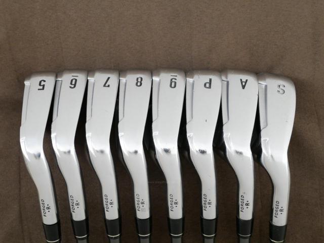 Iron set : Callaway : ชุดเหล็ก Callaway Legacy V (Forged) มีเหล็ก 5-Pw,Aw,Sw (8 ชิ้น) ก้านกราไฟต์ Flex R