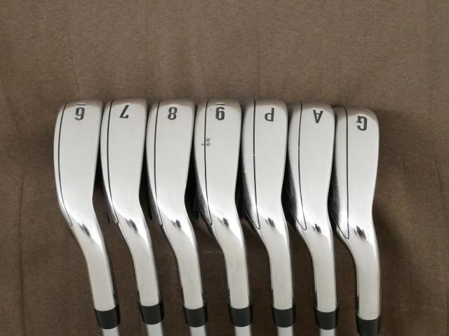 Iron set : Callaway : ชุดเหล็ก Callaway Mavrik (ปี 2020 ตีง่าย ไกลมากๆ) มีเหล็ก 6-Pw,Aw,Gw (7 ชิ้น) ก้านกราไฟต์ Mitsubishi Diamana 50 Flex R