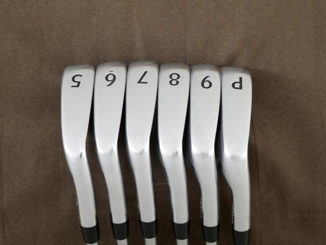 Iron set : Titleist : ชุดเหล็ก Titleist VG3 Forged (ออกปี 2019 Japan Spec. นุ่มแน่น) มีเหล็ก 5-Pw (6 ชิ้น) ก้านกราไฟต์ Mitsubishi Rayon VGI Flex S