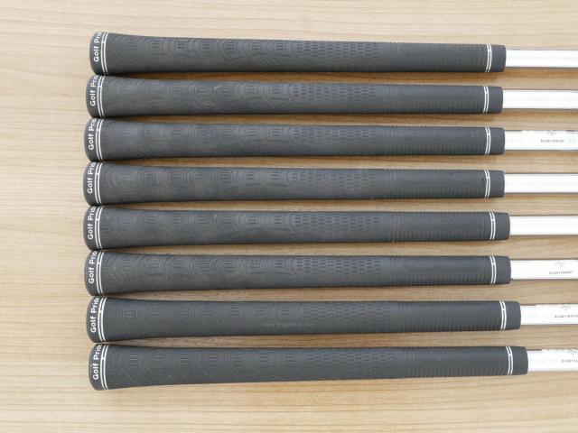 Iron set : Callaway : ชุดเหล็ก Callaway Rogue ST Max Fast (ออกปี 2022 ตีง่ายที่สุด ไกลสุดของ Callaway) มีเหล็ก 6-Pw,Aw,Gw,Sw (8 ชิ้น) ก้านเหล็ก NS Pro 850 NEO Flex S