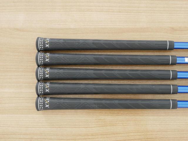 Iron set : XXIO : ชุดเหล็ก XXIO Cross (ออกปี 2019 ตีไกลที่สุดของที่สุดจาก XXIO หน้าเด้งสุดๆ) มีเหล็ก 7-Pw,Aw (5 ชิ้น ตีไกลกว่าปกติ 2 เบอร์) ก้านกราไฟต์ MH1000 Flex R
