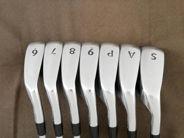 Iron set : Titleist : ชุดเหล็ก Titleist VG3 Type D Forged (ปี 2017 Japan Spec. ตีง่ายและไกลที่สุดของ Titleist) มีเหล็ก 6-Pw,Aw,Sw (7 ชิ้น) ก้านกราไฟต์ Mitsubishi VGI Flex R