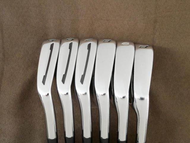 Iron set : Taylormade : ชุดเหล็ก Taylormade SLDR มีเหล็ก 5-Pw (6 ชิ้น) ก้านกราไฟต์ Flex R