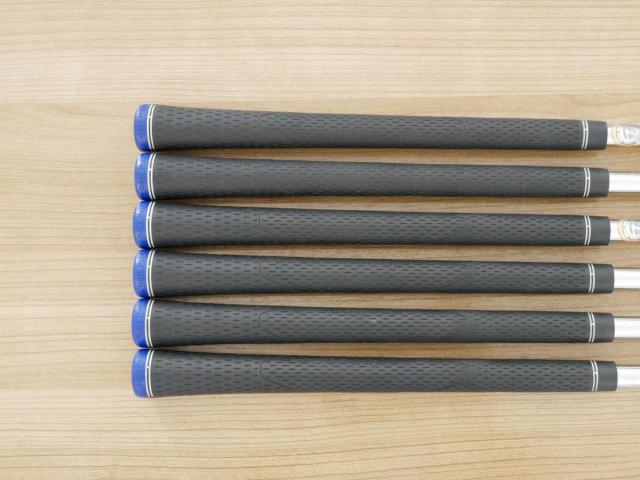 Iron set : Taylormade : ชุดเหล็ก Taylormade Gloire F2 Forged (รุ่นท๊อปสุด Japan Spec. ออกปี 2017) มีเหล็ก 5-Pw (6 ชิ้น) ก้านเหล็ก NS Pro 930 Flex R
