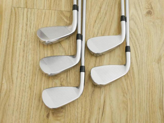 Iron set : Titleist : ชุดเหล็ก Titleist VG3 Type D Forged (รุ่นปี 2019 Japan Spec. ตีง่ายและไกลที่สุดของ Titleist) มีเหล็ก 6-Pw (5 ชิ้น) ก้านกราไฟต์ Mitsubishi VGI Flex R