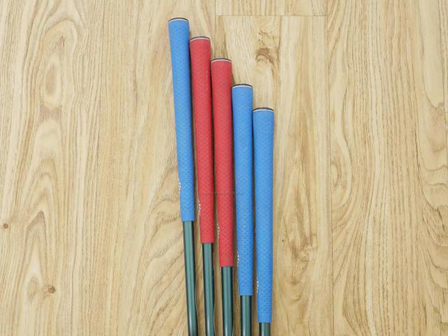 Iron set : Katana : ชุดเหล็ก Katana Sword Izu Max 230 (Forged) มีเหล็ก 5-9 (5 ชิ้น) ก้านกราไฟต์ Flex R