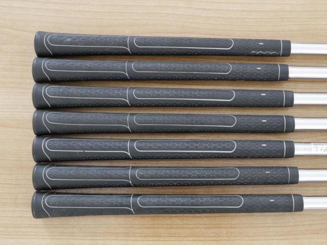 Iron set : Callaway : ชุดเหล็ก Callaway Legacy V (Forged) มีเหล็ก 4-Pw (7 ชิ้น) ก้านเหล็ก Memphis 10 Flex SR