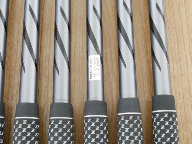 Iron set : Titleist : ชุดเหล็ก Titleist T200 Forged (รุ่นปี 2022 Japan Spec) มีเหล็ก 5-Pw (6 ชิ้น) ก้านกราไฟต์ Fujikura MCI Black 80 Flex S