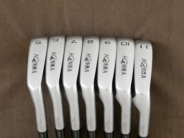 Iron set : Honma : **ก้าน 3 ดาว** ชุดเหล็ก Honma Tour World TW717P (Forged) มีเหล็ก 5-11 (7 ชิ้น) ก้านกราไฟต์ Honma ARMRQ 8 (54) Flex R (3 ดาว)