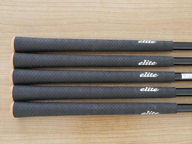 Iron set : Titleist : ชุดเหล็ก Titleist T300 (ออกปี 2019) มีเหล็ก 6-Pw (5 ชิ้น) ก้านกราไฟต์ Mitsubishi KUROKAGE 60i Flex R