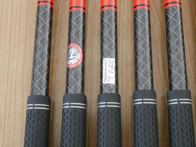 Iron set : Taylormade : ชุดเหล็ก Taylormade Stealth (ออกปี 2022 Japan Spec.) มีเหล็ก 6-Pw,Aw,Sw (7 ชิ้น) ก้านกราไฟต์ Mitsubishi Tensei TM60 Flex R