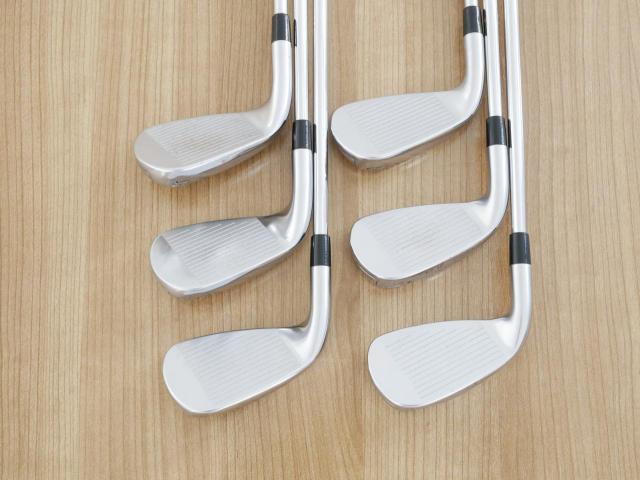 Iron set : Titleist : ชุดเหล็ก Titleist T400 (ตีง่ายที่สุด ไกลที่สุด ออกปี 2020) มีเหล็ก 6-Pw,43 (6 ชิ้น) ก้านเหล็ก NS Pro Modus 105 Flex S