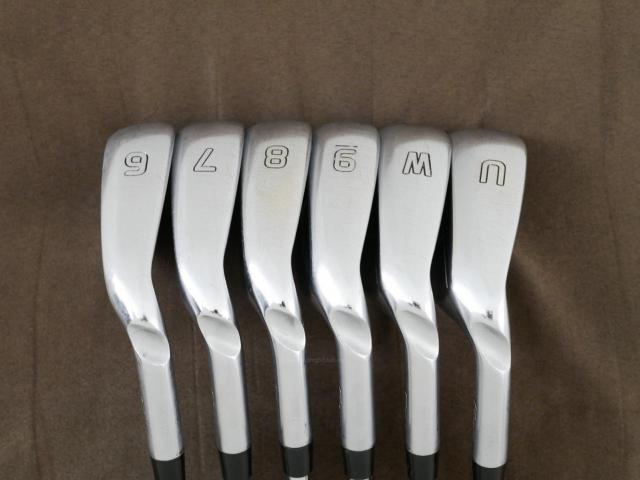 Iron set : Ping : **มีตำหนิ** ชุดเหล็ก Ping G700 (ปี 2019 Japan Spec. ใบใหญ่ ง่ายที่สุด ไกลที่สุดของ Ping) มีเหล็ก 6-Pw,Aw (6 ชิ้น) ก้านเหล็ก NS Pro ZELOS 8 Flex S