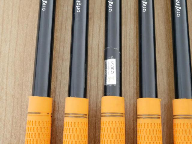 Iron set : PRGR : ชุดเหล็กกระเทย PRGR NEW Egg (ปี 2020 ตีง่ายและไกลมากๆ เด้งสุดๆ COR 0.82) มีเหล็ก 6-Pw,Aw,As (7 ชิ้น) ก้านกราไฟต์ M-40 Flex SR