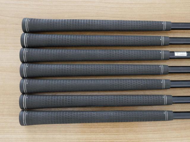 Iron set : Mizuno : ชุดเหล็ก Mizuno JPX 825 มีเหล็ก 6-Pw,Aw,Sw (7 ชิ้น) ก้านกราไฟต์ Flex R2